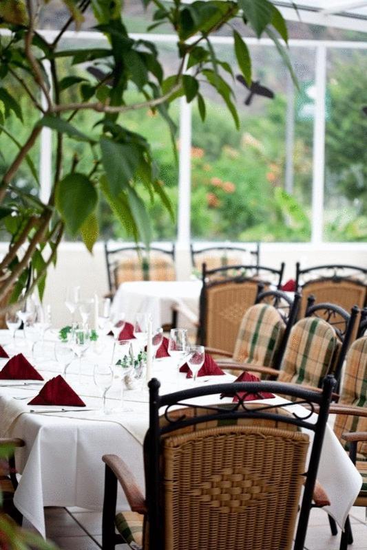 Hotel Zehnthof Ürzig Kültér fotó