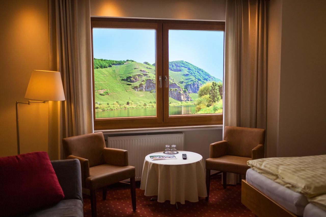 Hotel Zehnthof Ürzig Kültér fotó